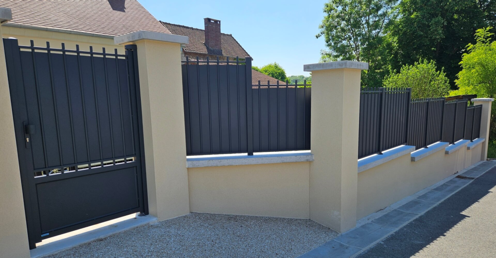 Travaux de clôture à Boissy l'Aillerie