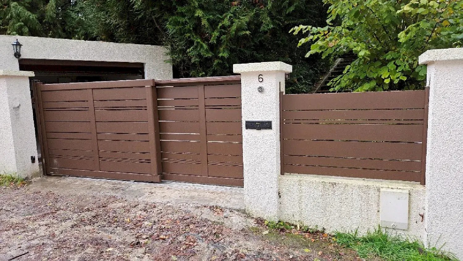 Pose d'un portail coulissant télescopique à Herblay dans le Val d'Oise (95) par A2p Tuquet