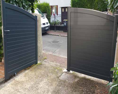 Porte battante manuelle ou automatique aluminium oise val d oise